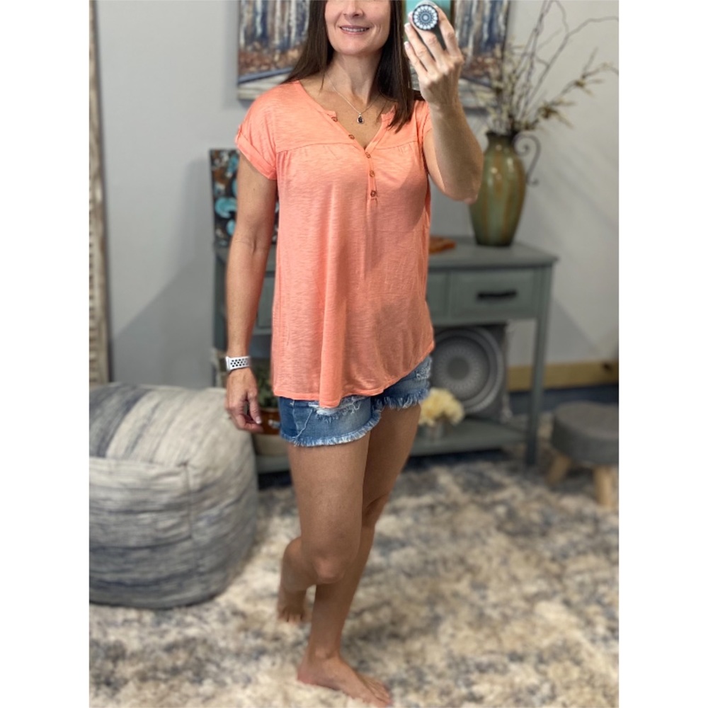 Melange Henley V-neck Floaty Cuffed Tabbed Short Sleeve Floaty Tee Peach 0523 - Picture 11 of 12